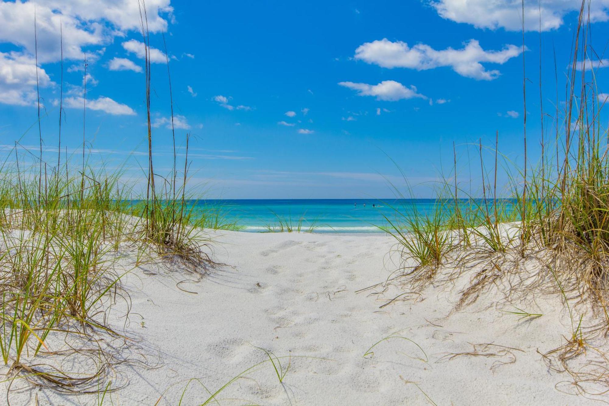 Penthouse With Beautiful Beach Views! 1 Bedroom, 2 Bathroom Penthouse! Panama City Beach Exterior photo